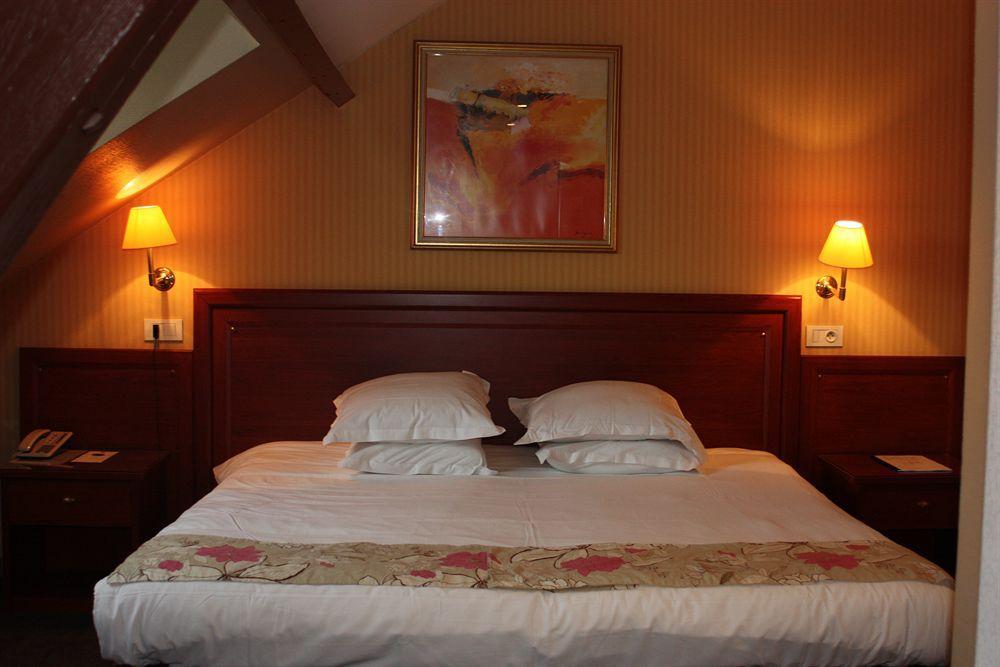 ריימס Hotel Europe And Spa חדר תמונה